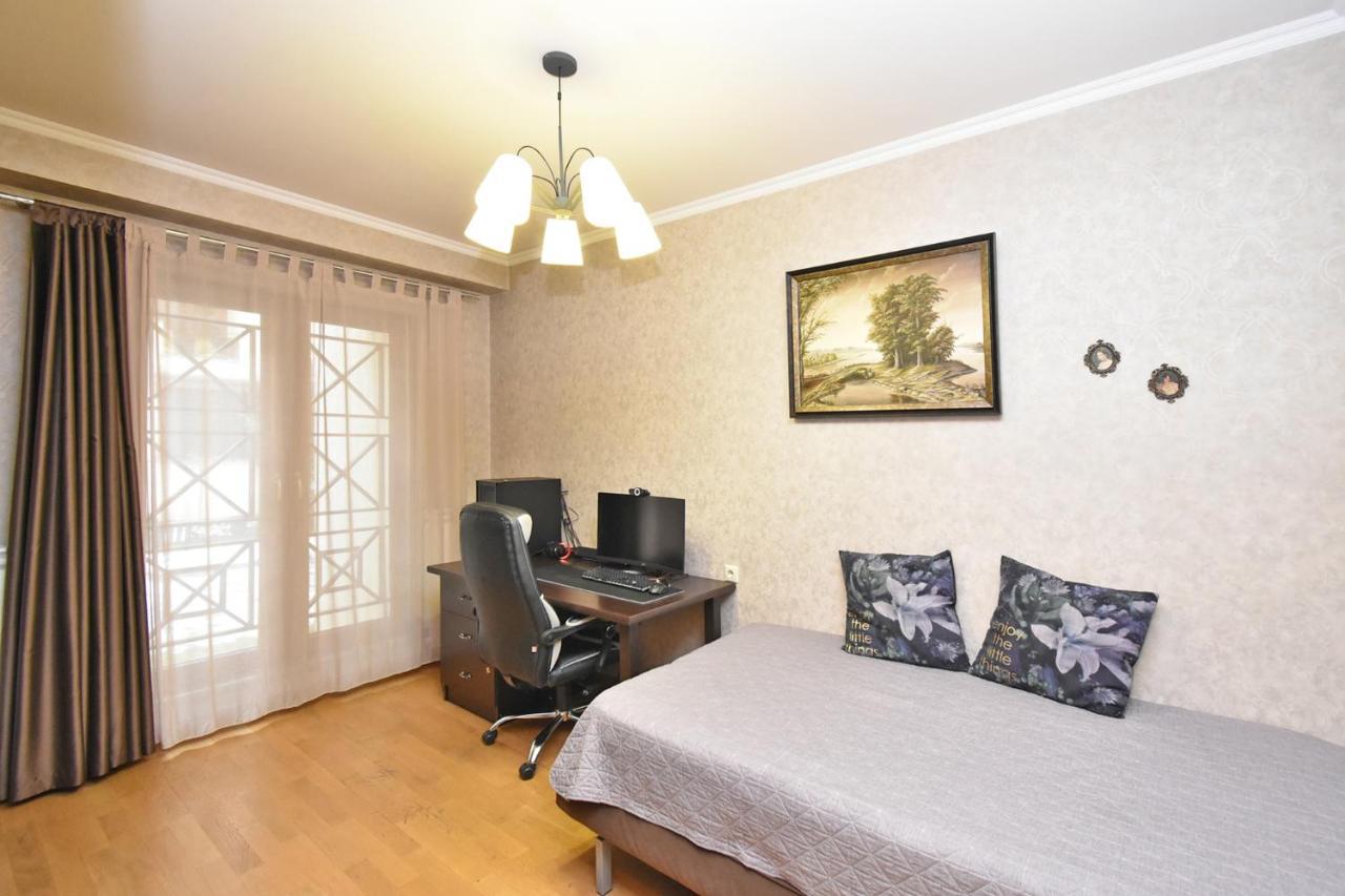 Dos Guest House Yerevan Exterior foto