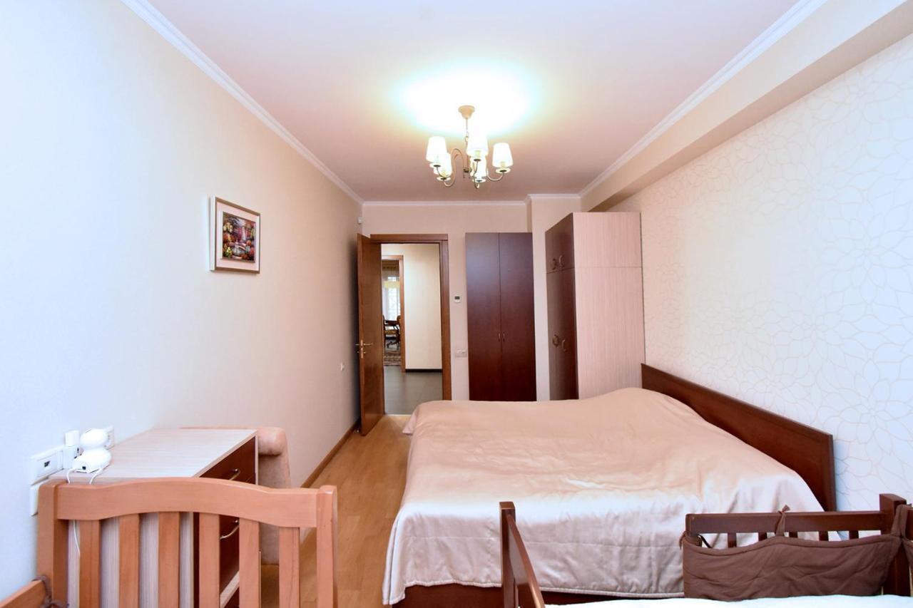 Dos Guest House Yerevan Exterior foto